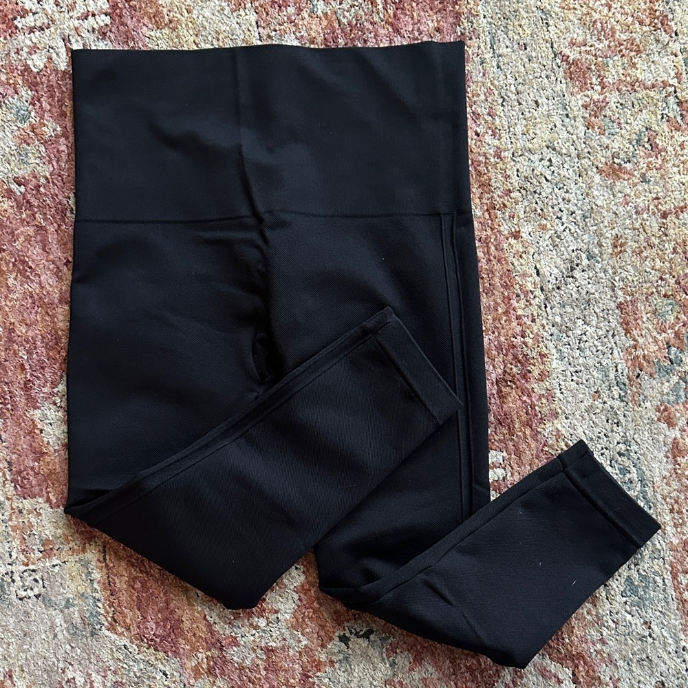 Spanx Black High-Waist Leggings 3/4 Length